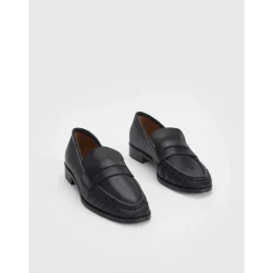Airola Loafer