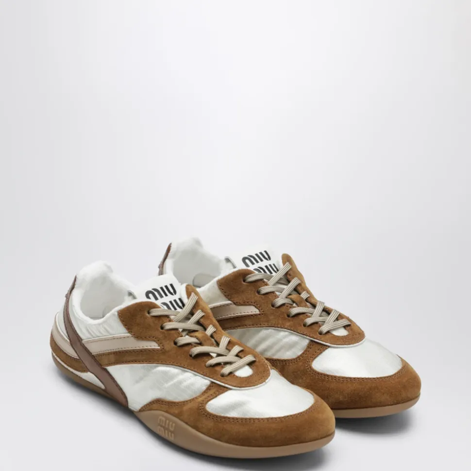 Allacciate Sneakers