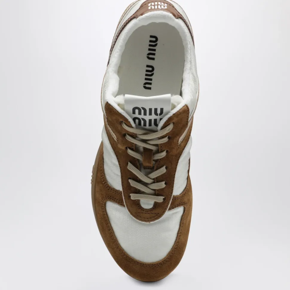 Allacciate Sneakers