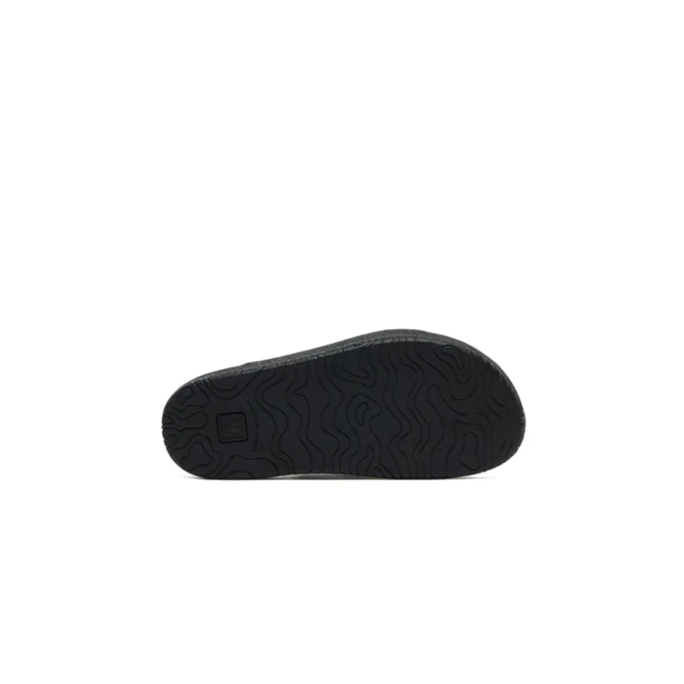 Arpoador Suede Sandal