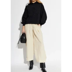 Artia Sweatshirt