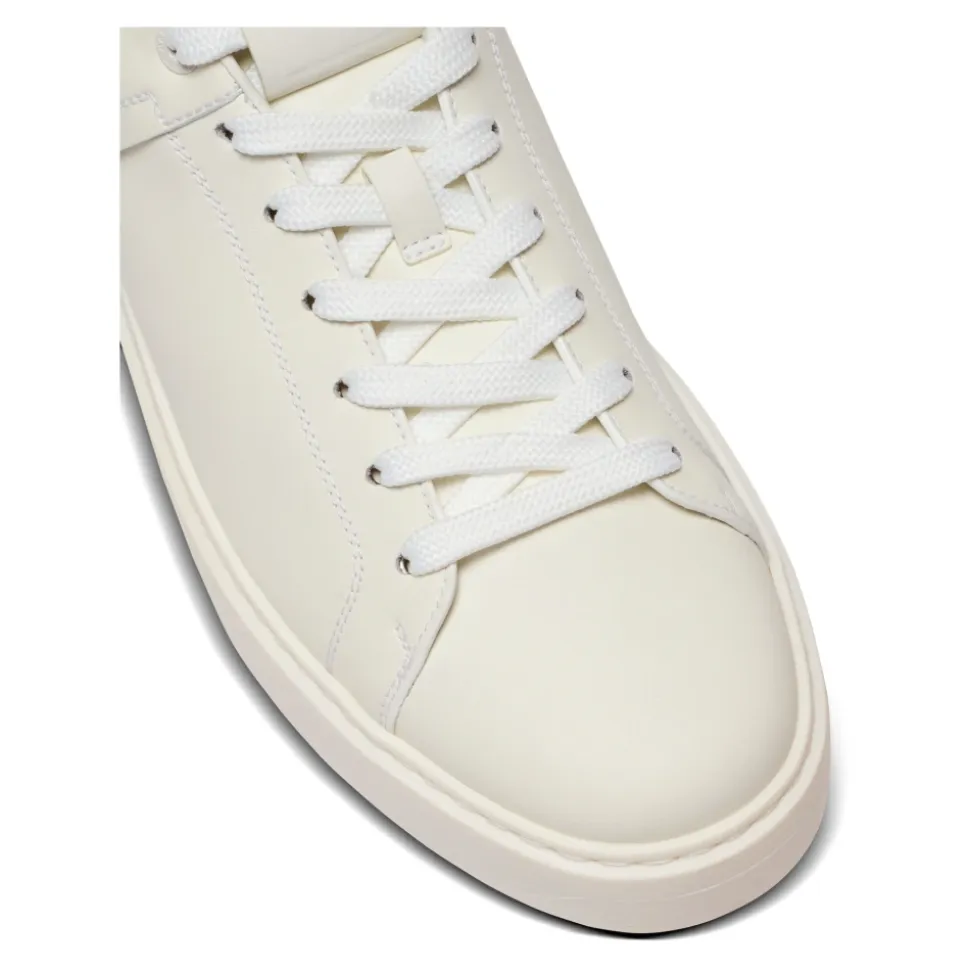 B-Court sneakers