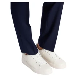 B-Court sneakers