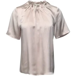 Bluser