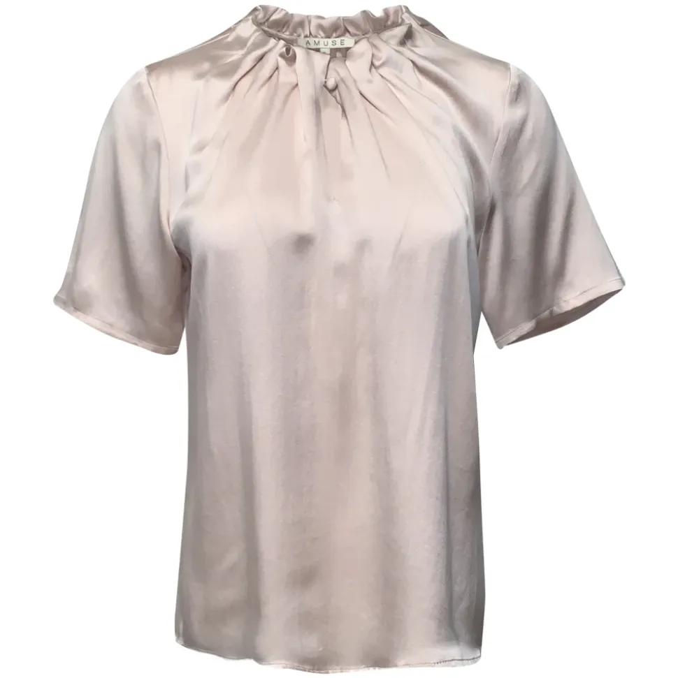 Bluser