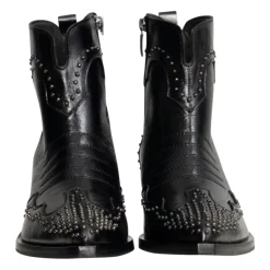 Booties Med Studs