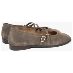 Brune ballettflats for kvinner med en spenne laget av premium italiensk ekte velur