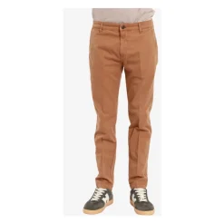 Chinos