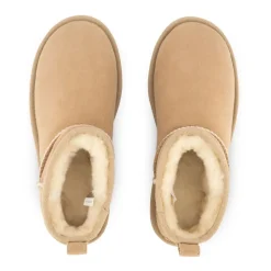 Classic Ultra Mini Boot