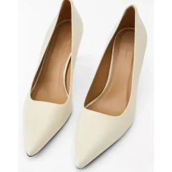 Cliniala Pumps