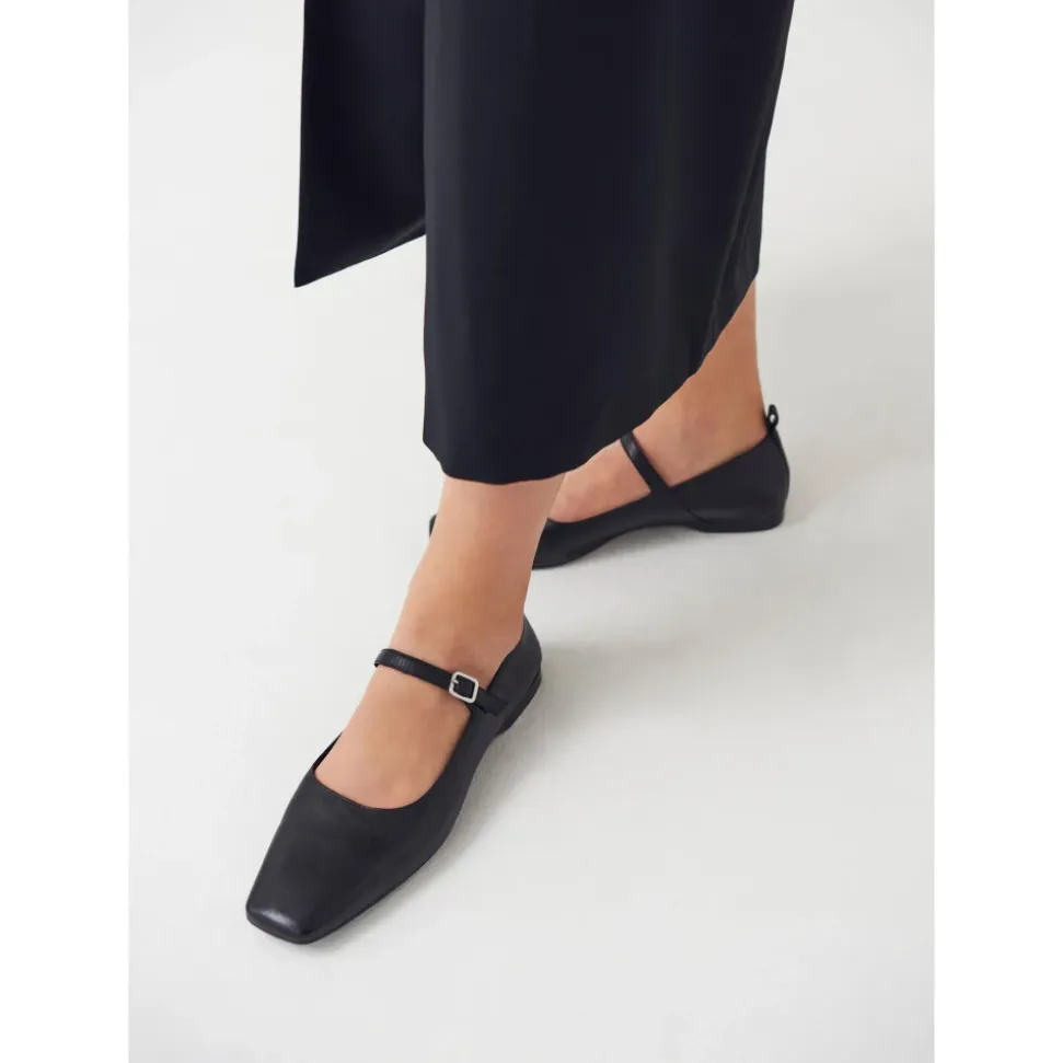 Delia Svart Skinn Mary Jane Flats