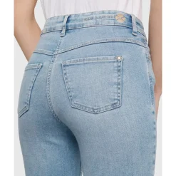 Dream Boot Jeans