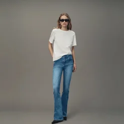 Flared Jeans