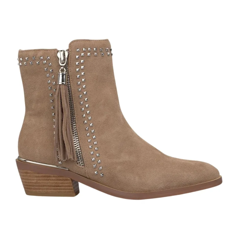 Flat dusk bootie