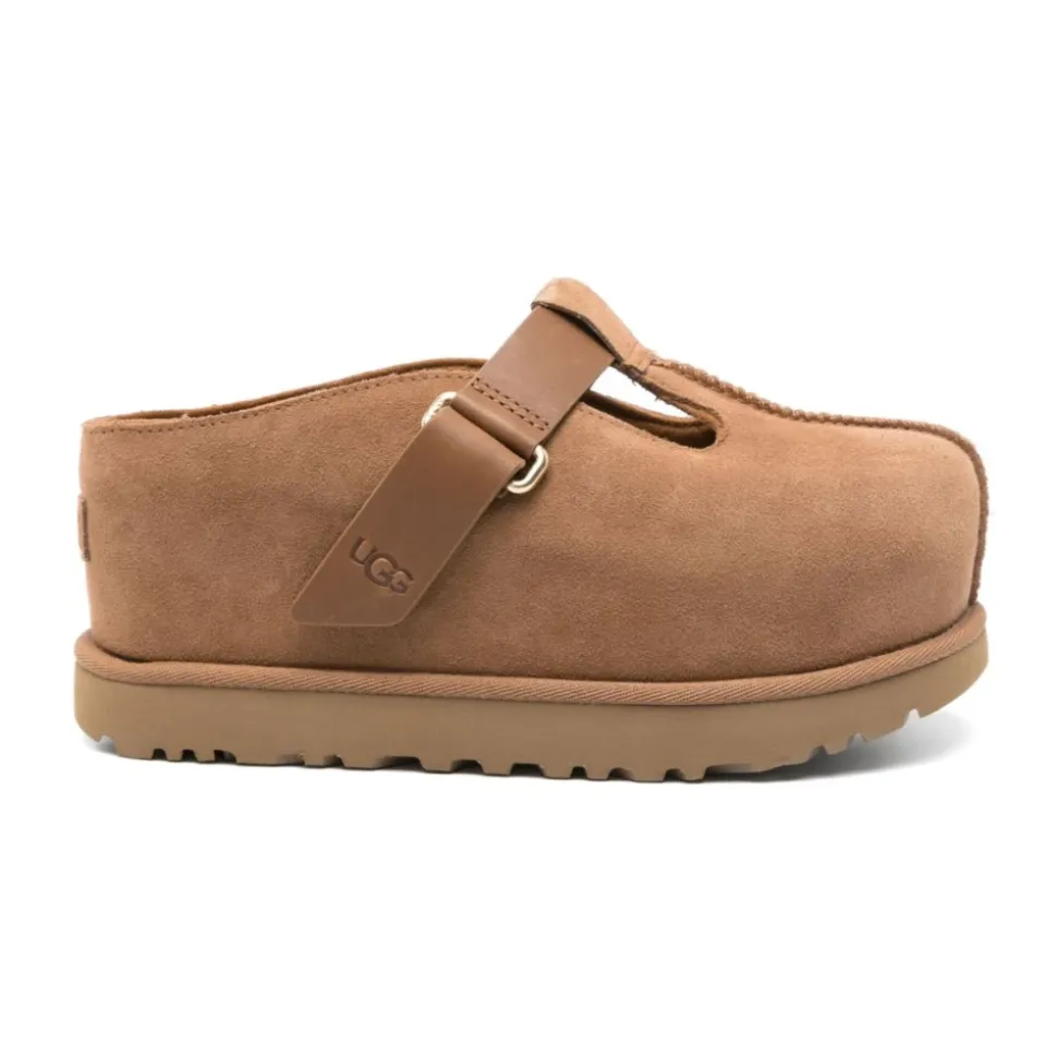 Flat Shoe