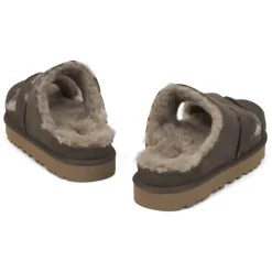 Greenport Cross Strap Slide
