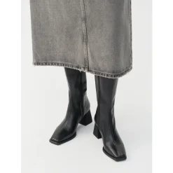 Hedda Heeled Boot