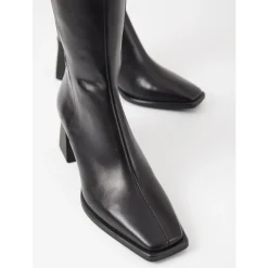 Hedda Heeled Boot
