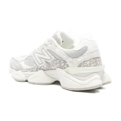 9060 Lifestyle Sneaker