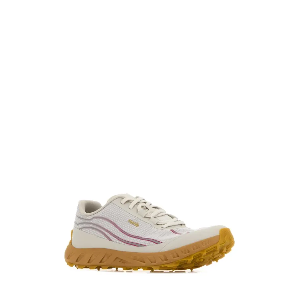002 Moonbeam