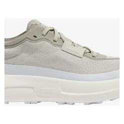 005 Neve Sneakers