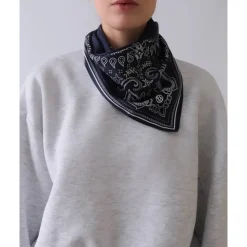 Paisley Skjerf