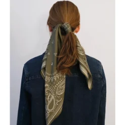 Paisley Skjerf