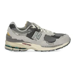 2002R Protection Pack Sneakers