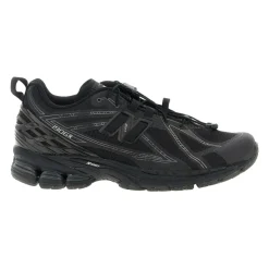 1906R Sneakers