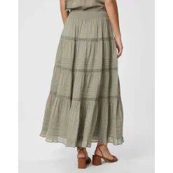 Røykgrønn Voile Maxi Skjørt med Blonde Detaljer