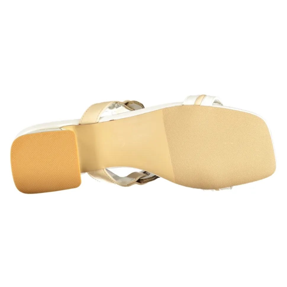 9726 Sandal