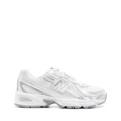 740 Sneaker
