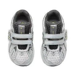 1906 Sneakers