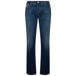Straight Jeans