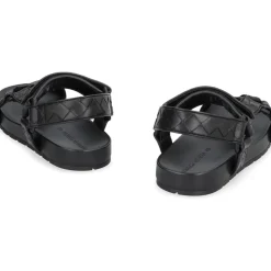 Trip Leather Sandals