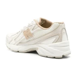 740v2 Sneaker